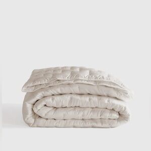 Quince Bamboo Dream Quilt King/Cal King Sand Comforter Bedroom Blanket Tan Cream
